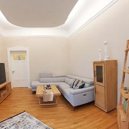 Luxus Ferienwohnung Mit Hochwertiger Ausstattung Wintergarten Cottbus Buitenkant foto